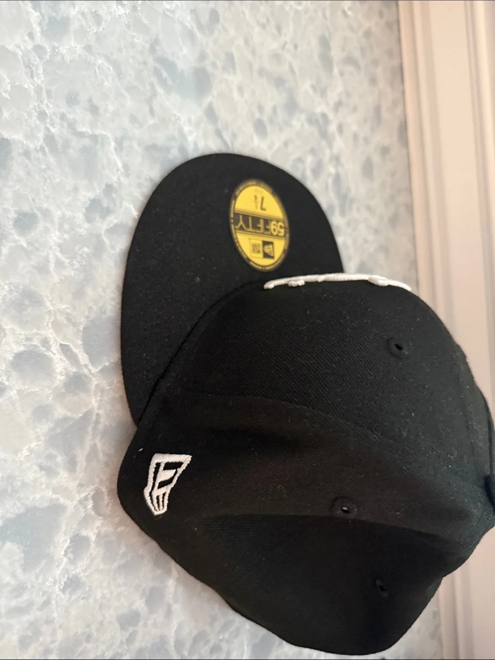 New Era White Sox 59 Fifty Black & White Fitted Baseball Cap 125 Anniversary